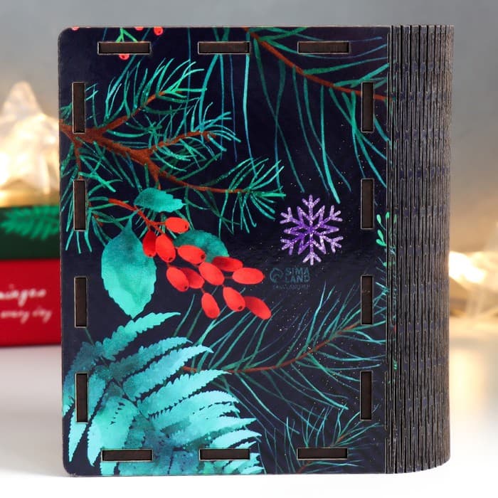 Новогодняя деревянная шкатулка-книга «Снегири» 14×12×5 см