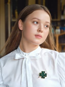 Брошь «Клевер», на удачу, цвет изумрудный в золоте