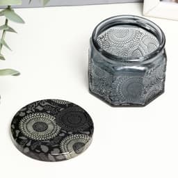 Банка для свечей стеклянная с крышкой «Цветочная» серая, многогранник 5×7×7 см, МИКС