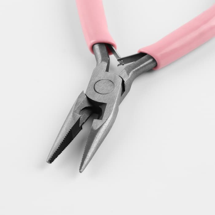 Тонкогубцы с зазубринами, для рукоделия, 12×6.5 см, розовые