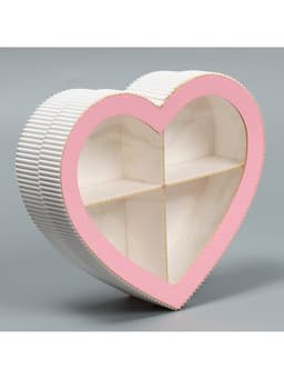 Коробка подарочная, кондитерская упаковка «Сердце», розовая 18×16.5×5 см
