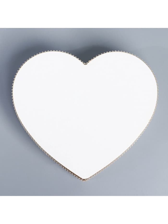 Коробка подарочная, кондитерская упаковка «Сердце», розовая 18×16.5×5 см