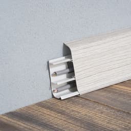 Плинтус напольный «Деконика», 55×2200 мм, цвет 253 ясень серый