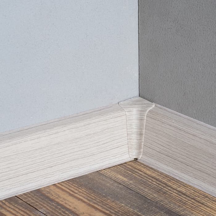 Плинтус напольный «Деконика», 55×2200 мм, цвет 253 ясень серый