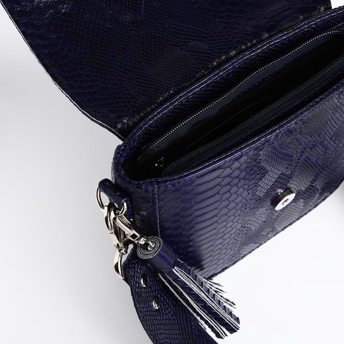 Сумка женская мессенджер TEXTURA на магните, 17×8×19 см, синяя