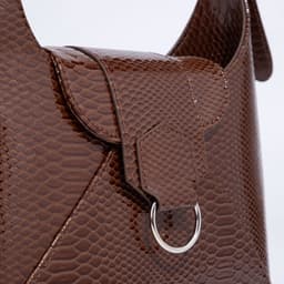 Сумка женская багет на молнии, 28×9×23 см, коричневая