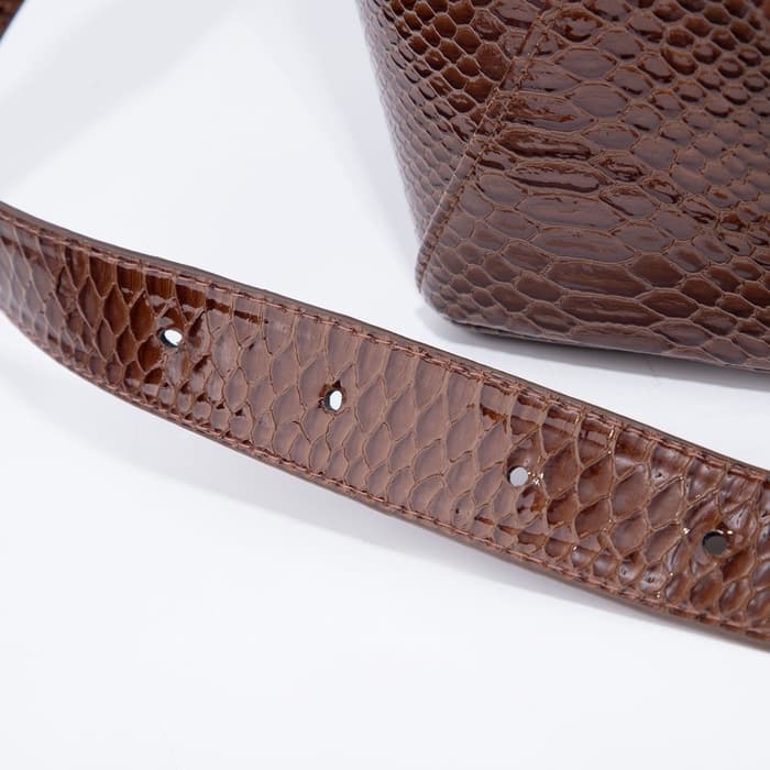 Сумка женская багет на молнии, 28×9×23 см, коричневая