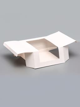 Кондитерская упаковка с окном, белая, 23.5×23.5×11.5 см
