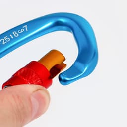 Карабин с муфтой «Мастер К», 10×6 см, 25 KN, голубой