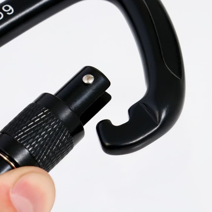 Карабин с муфтой «Мастер К», 11×7 см, 26 KN, чёрный