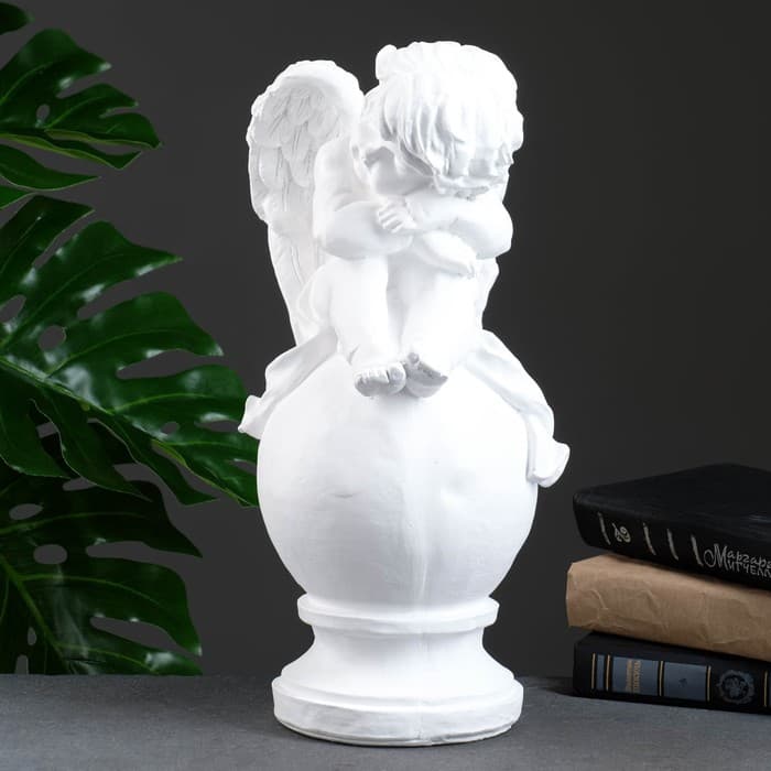 Фигура гипс «Ангел спящий на шаре», белый, 15×19×40 см