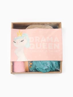 Подарочный набор «Этель» Drama queen, полотенце 30×60 см, мочалка, массажёр