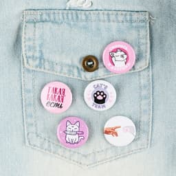 Значок металлический, закатной «Смирись, я девушка», d=2.5 см, МИКС