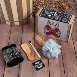 Набор подарочный «Этель» Hard man, полотенце 30×60 см, мочалка, расчёска