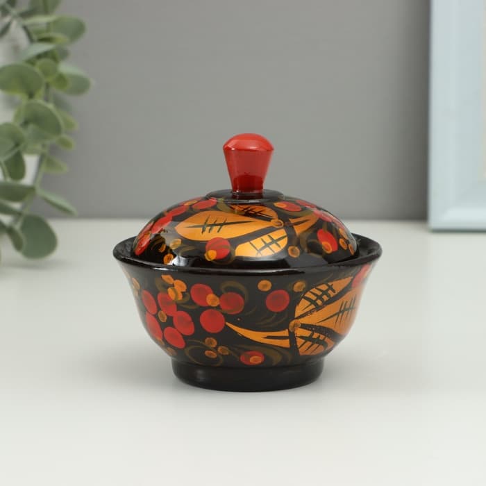 Солонка с крышкой «Ягодка», 9×6.5 см, хохлома, дерево