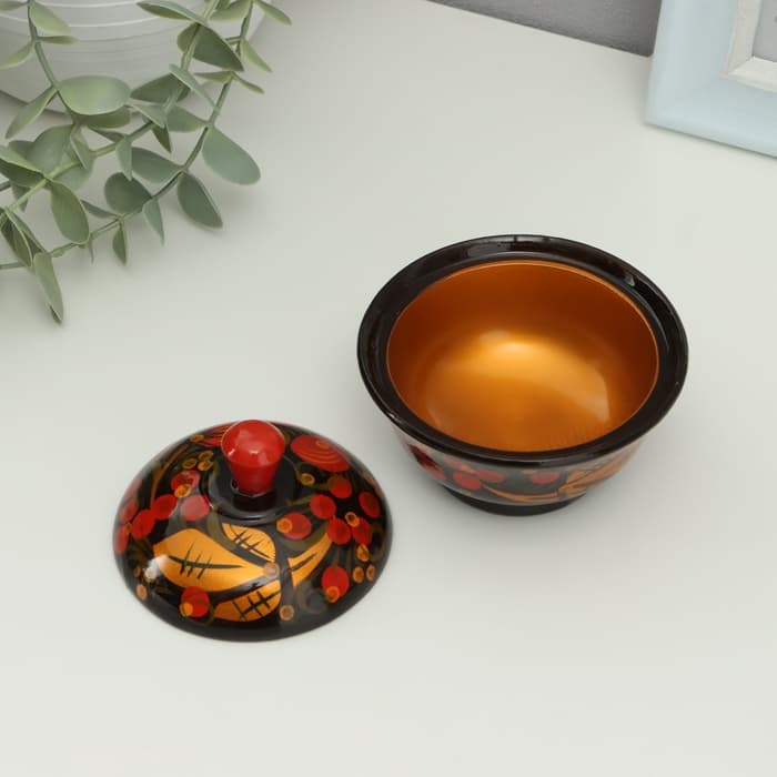 Солонка с крышкой «Ягодка», 9×6.5 см, хохлома, дерево