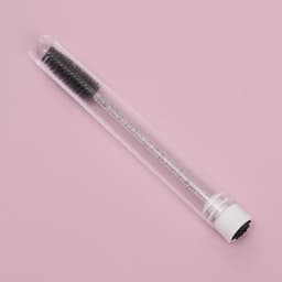 Щёточка для бровей и ресниц, 10.8±1 см, в футляре, чёрная