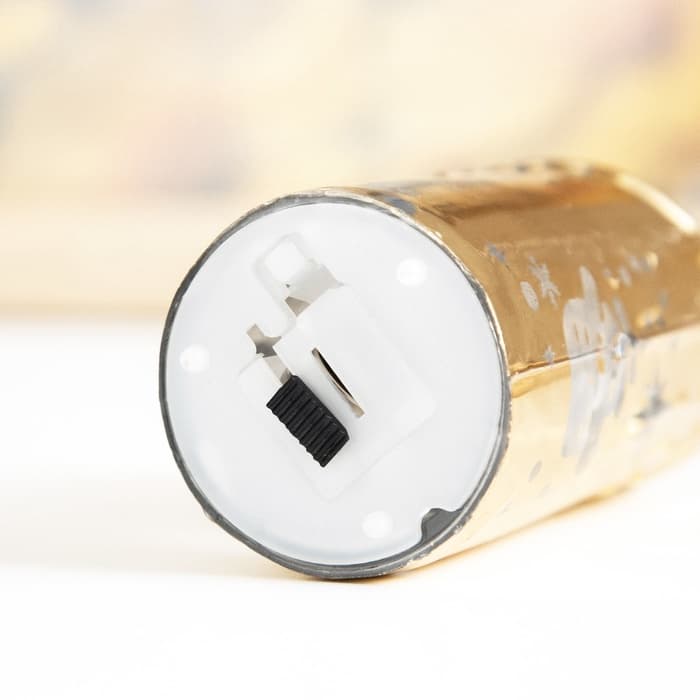 Светодиодная свеча, ночник LED RISALUX «Новый год», от батареек, 3.8×3.8×7.5 см, МИКС