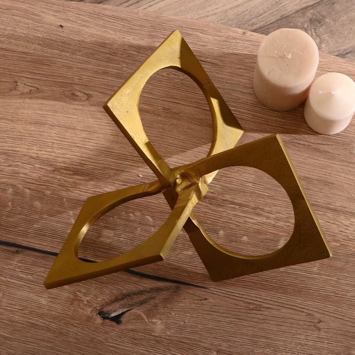 Абстракция «Фант», 29×33.5×18 см, алюминий