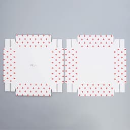 Коробка подарочная для цветов с вазой и пластиковыми окнами складная, упаковка, «Сердца», 23×30×23 см