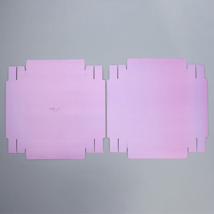 Коробка подарочная для цветов с вазой и пластиковыми окнами складная, упаковка, «Лаванда», 23×30×23 см