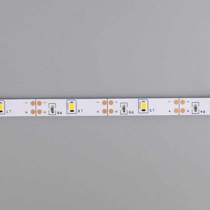 Светодиодная лента Luazon Lighting 1 м, IP20, SMD2835, 30 LED/м, 3хААА, 3000К