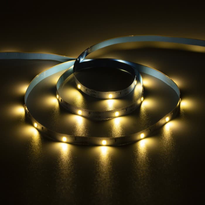 Светодиодная лента Luazon Lighting 3 м, IP20, SMD2835, 30 LED/м, 3хАА, 3000К, свечение тёплое белое