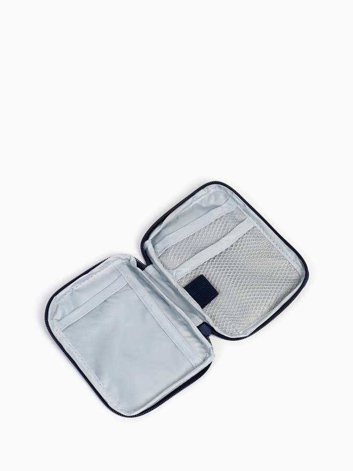 Косметичка-аптечка походная на молнии, с отделами, на подкладке, синяя