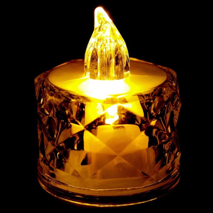 Свеча светодиодная, горит жёлтым