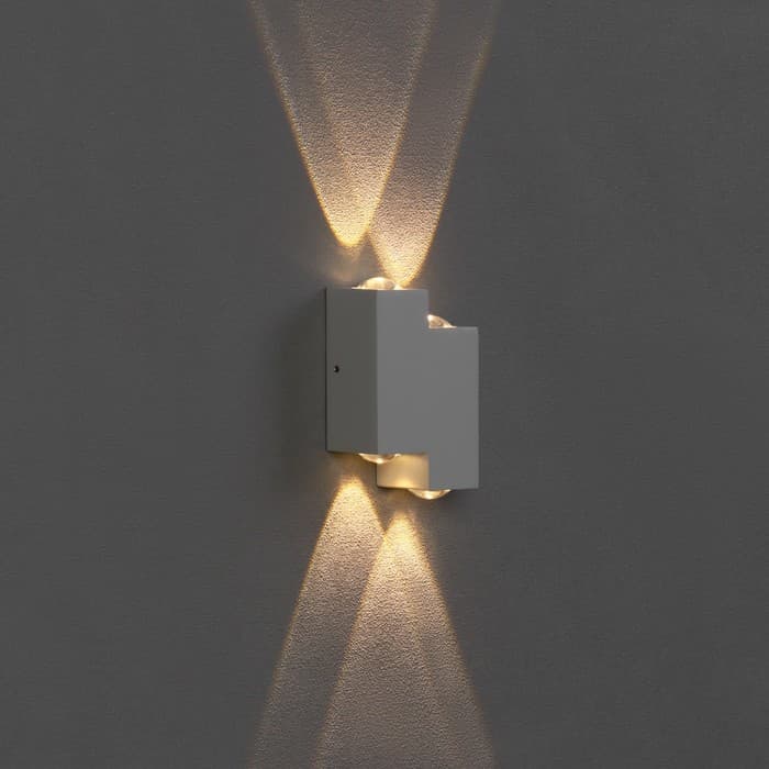 Светильник фасадный «Луч», 4 Вт, 3000К, 2 луча, IP65, 220 В, металлический корпус, белый, свечение тёплое белое