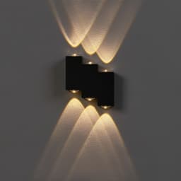 Светильник фасадный «Луч», 6 Вт, 3000К, 3 луча, IP65, 220 В, металлический корпус, чёрный, свечение тёплое белое