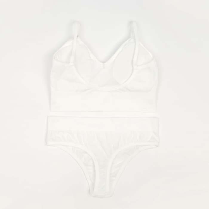 Комплект нижнего белья женский (топ, трусы) Collorista, белый, размер 42-44