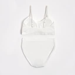 Комплект нижнего белья женский (топ, трусы) Collorista, белый, размер 42-44