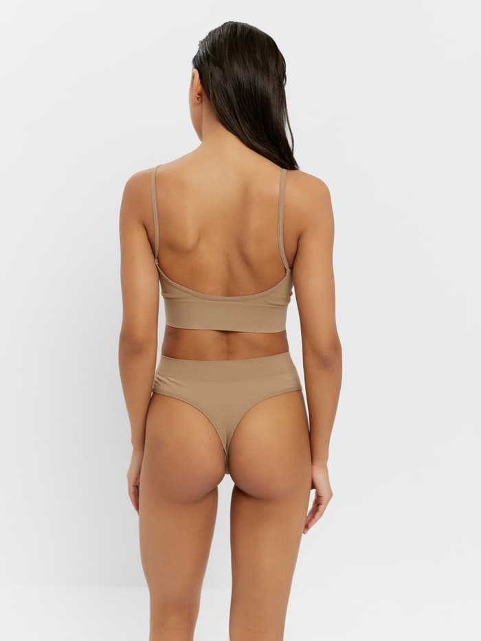 Комплект нижнего белья женский (топ, трусы) Collorista, песочный, размер 42-44