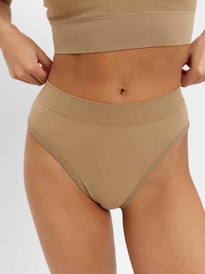 Комплект нижнего белья женский (топ, трусы) Collorista, песочный, размер 42-44