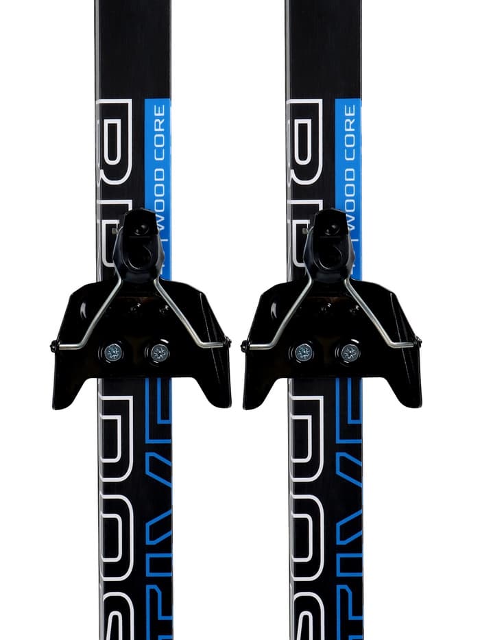 Комплект лыжный: пластиковые лыжи 205 см с насечкой, стеклопластиковые палки 165 см, крепления NN75 мм, цвета МИКС