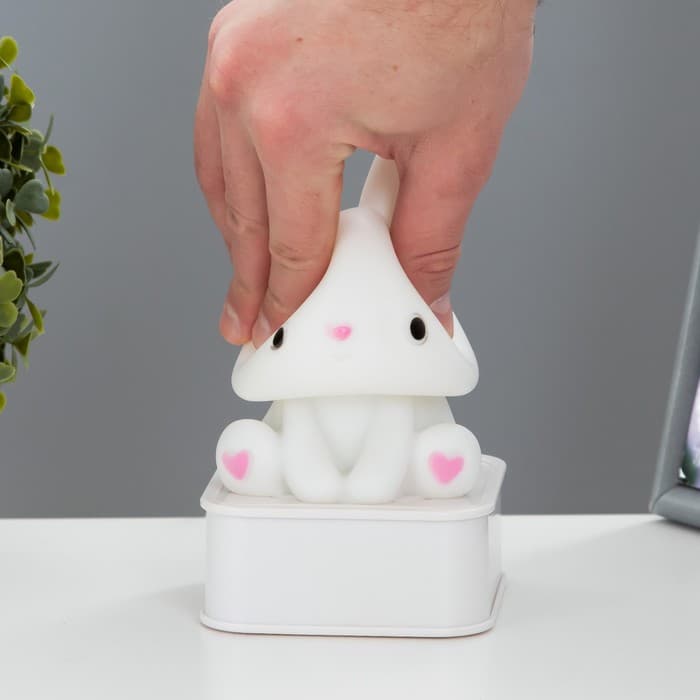 Фигурка светящаяся RISALUX «Зайчик», LED-ночник, от USB или батареек 4×АА, белый, 9×9×19 см