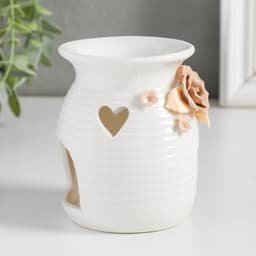 Аромалампа для эфирных масел «Розочки и незабудки с сердечком», керамика, 7.5×7.5×9.5 см, МИКС