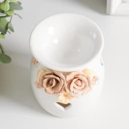 Аромалампа для эфирных масел «Розочки и незабудки с сердечком», керамика, 7.5×7.5×9.5 см, МИКС