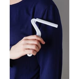 Скребок для чистки одежды, ковров, мебели Доляна, двусторонний, металл, пластик, 10.8×16.5 см