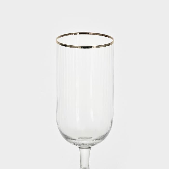 Пивной бокал Magistro «Руно», 390 мл, 17.5×7 см, на ножке, с золотой отводкой, стекло, прозрачный