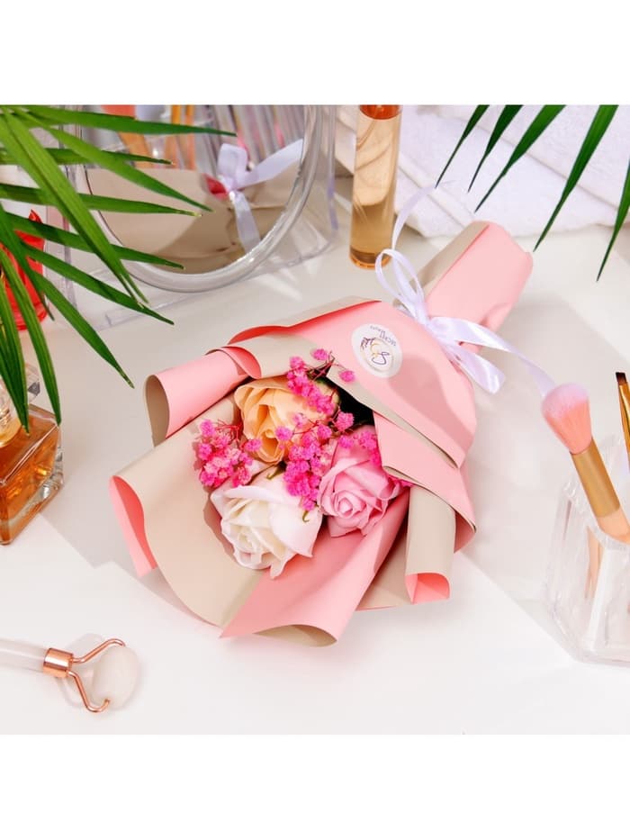 Букет мыльных роз, премиальный, 3 шт.