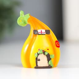 Фигурка полистоун «Домик-тыковка», 5.5×4.3×3.7 см