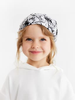 Косынка для девочки MINAKU «Узор», белая, размер 50