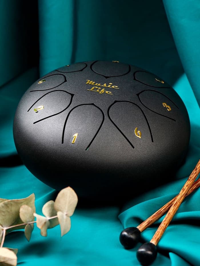 Глюкофон - музыкальный инструмент, черный, 8 лепестков, 15×9 см