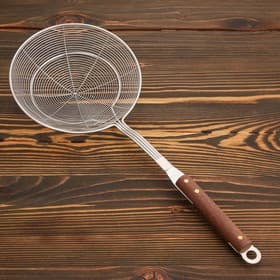 Дуршлаг-сито Шафран, d=18 см, с деревянной ручкой, металл