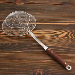 Дуршлаг-сито Шафран, d=18 см, с деревянной ручкой, металл