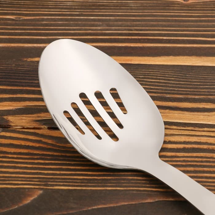 Ложка-шумовка Шафран, 35 см, черпало 10×7 см, с деревянной ручкой, металл