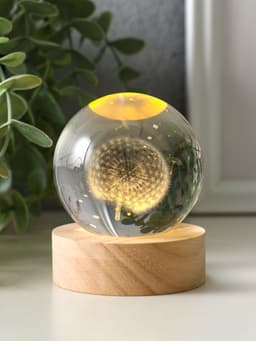 Световая фигурка «Одуванчик», LED-ночник, стекло d=6 см, подставка дерево, USB, 6.5×6.5×7.5 см