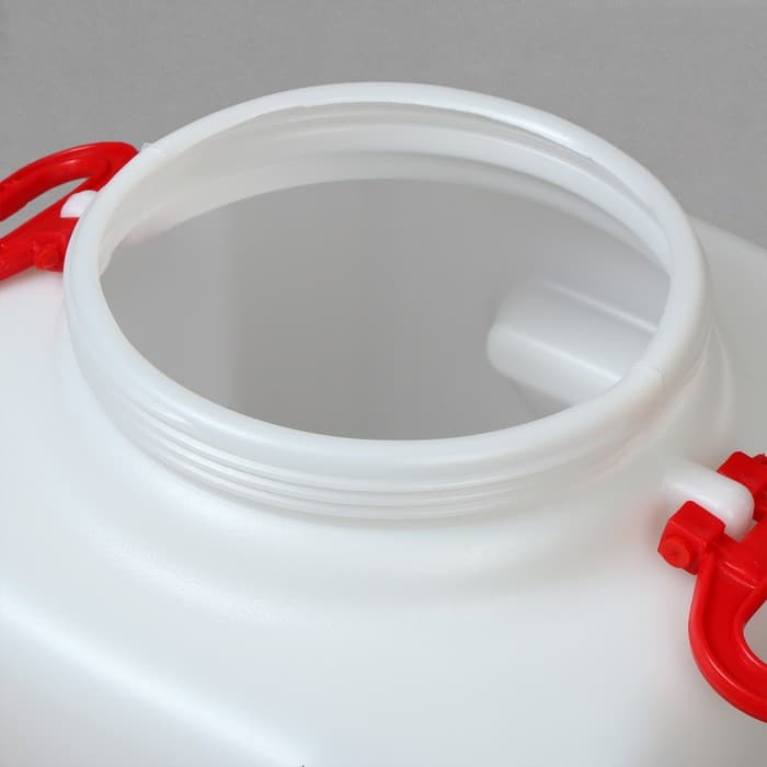 Фляга - бочка пищевая, 40 л, горловина 19.5 см, пластиковая, белая